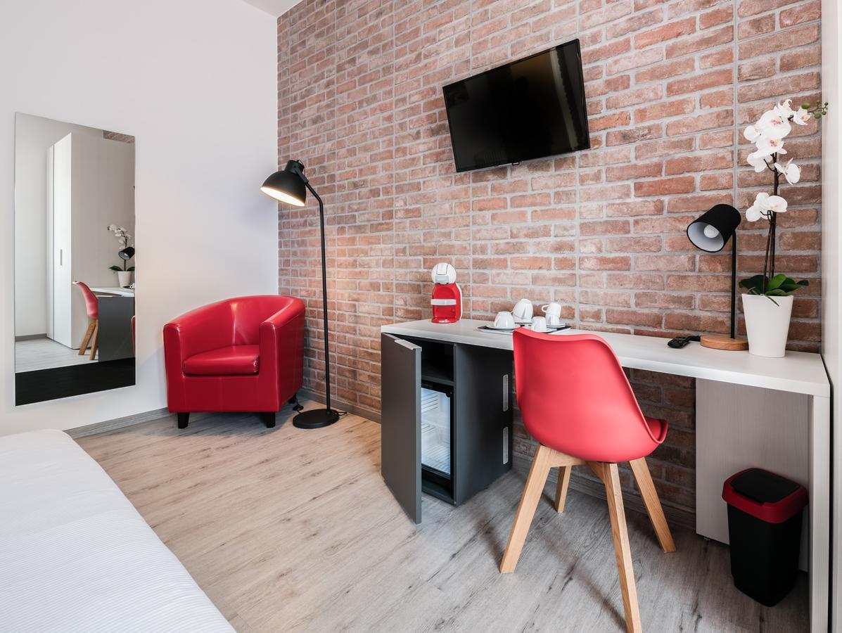 Lele Rooms San Lorenzo Roma Eksteriør bilde