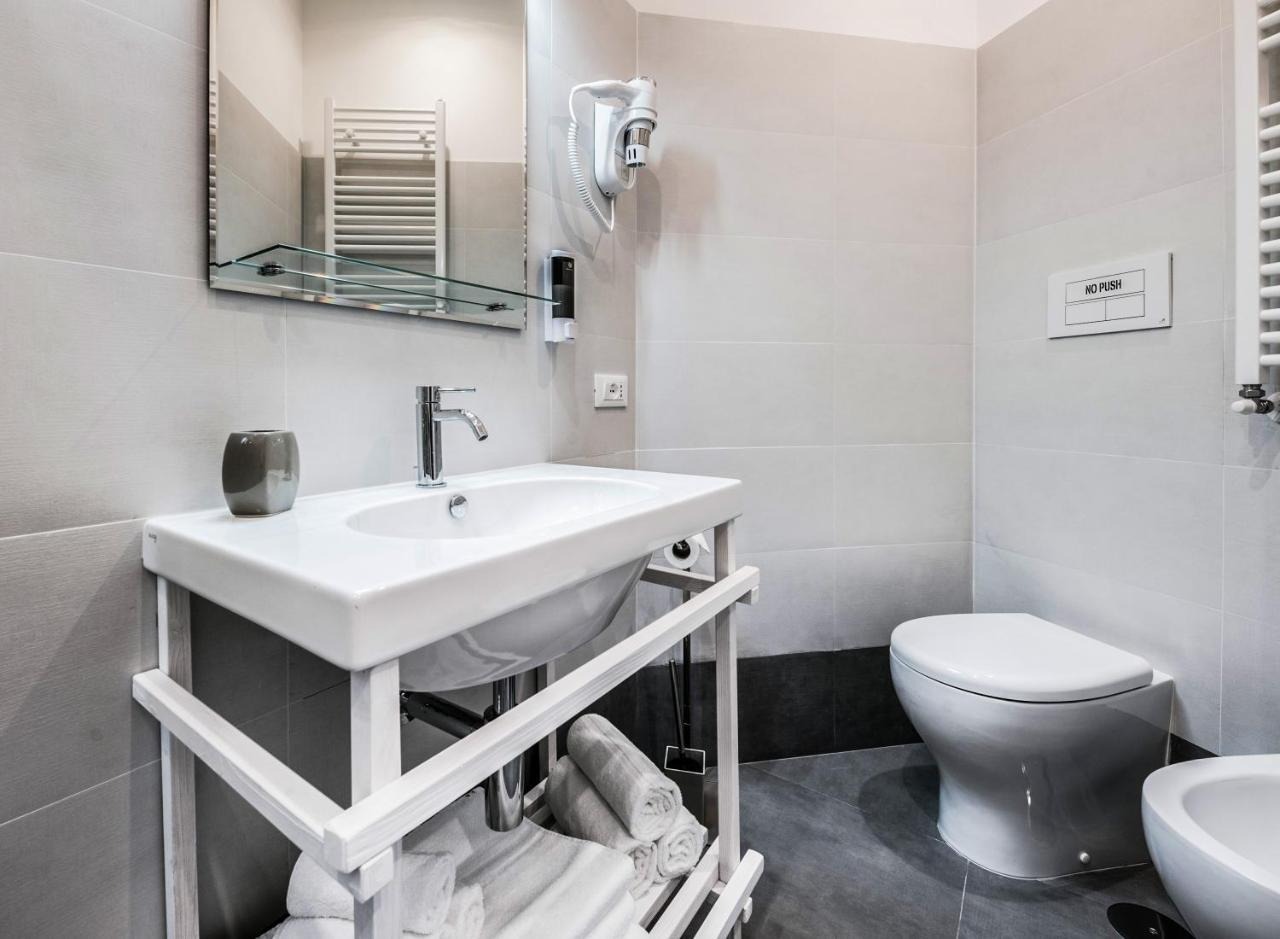 Lele Rooms San Lorenzo Roma Eksteriør bilde